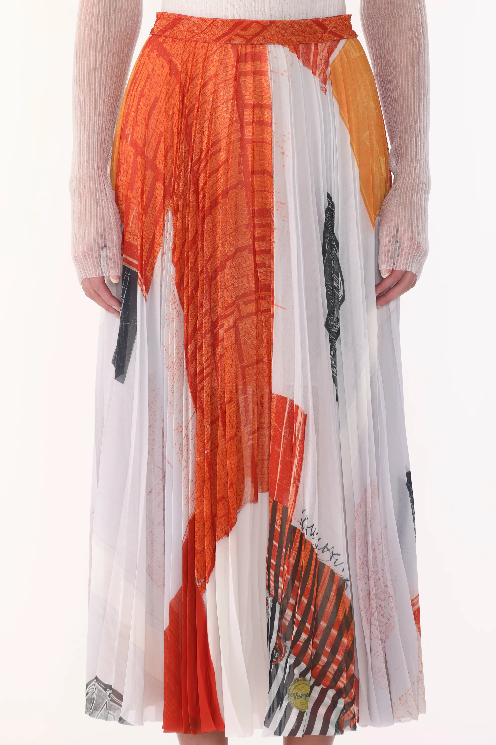 CHIFFON PLEATED SKIRT WITH CAT PAWS ARTWORK BY ROBERT RAUSCHENBERG - Image 4