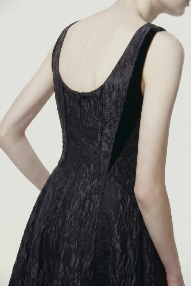 MIXED MEDIA LOW BACK MIDI DRESS - Image 2